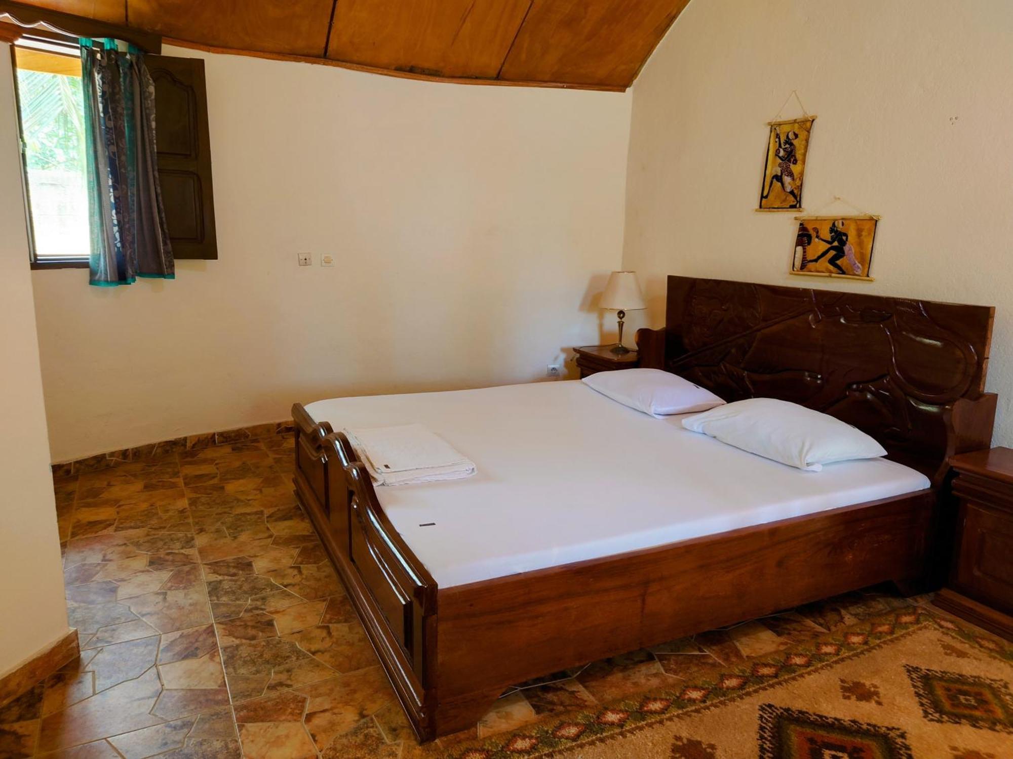 Rundbungalow Auf Lionsrest Гран-Басам Экстерьер фото